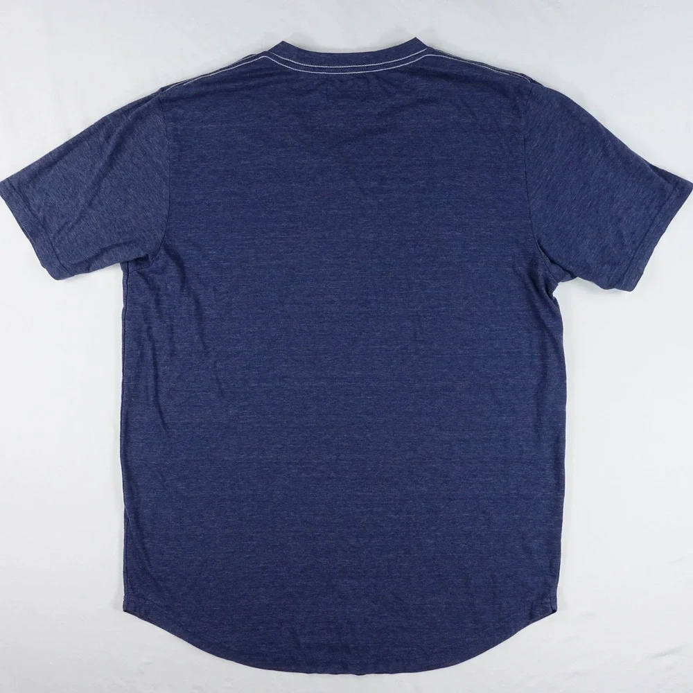 Goodlife T-Shirt Men's XL V-Neck Curved Hem Short Sleeve Cotton Poly Blue‎ USA
